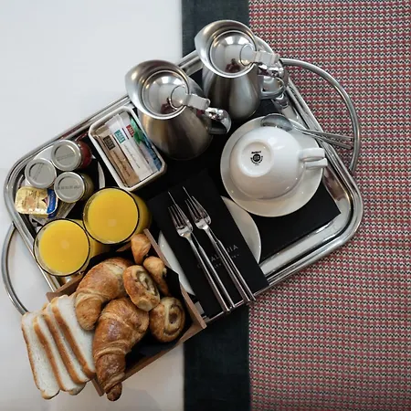 Catalonia Vondel فندق 4*