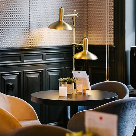 Catalonia Vondel 4* أمستردام