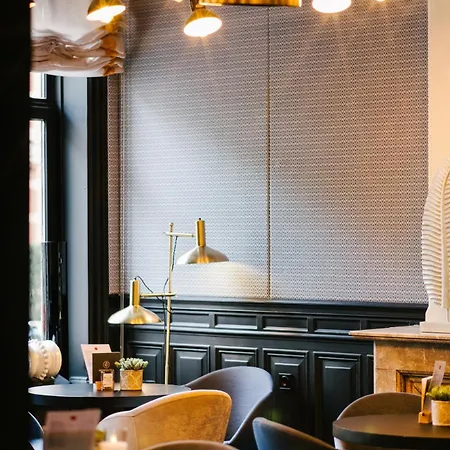 فندق Catalonia Vondel 4*