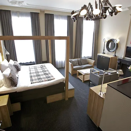 فندق Catalonia Vondel 4*