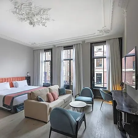 Catalonia Vondel 4* Amszterdam