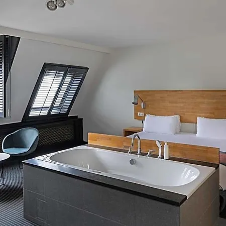 Catalonia Vondel 4* Amsterdam