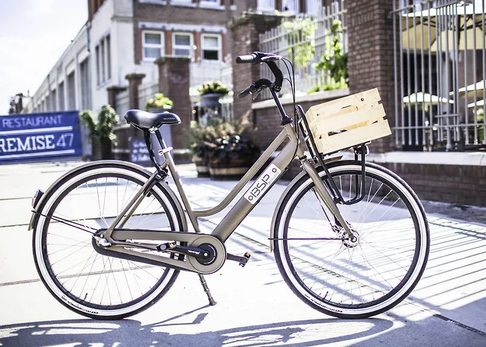 Отель Catalonia Vondel