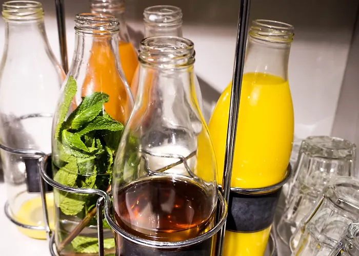 Catalonia Vondel Амстердам