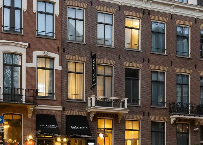 Catalonia Vondel Амстердам