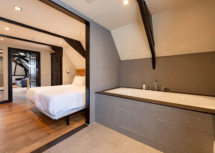 Catalonia Vondel Отель 4*