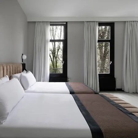 Catalonia Vondel Hotel 4*